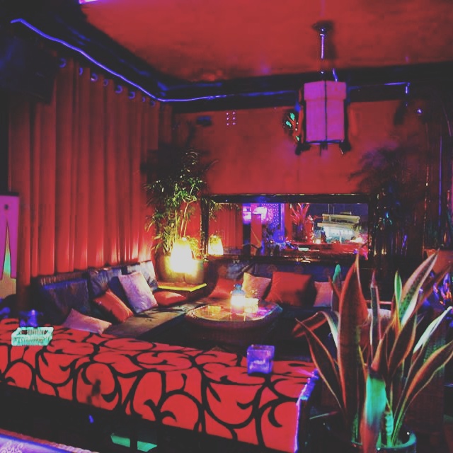 ha-van-rooftop-ladies-night-nhatrang-review-7